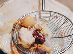 -尚尚仙·酸汤猪手·猪肚鸡火锅(华联万柳购物中心店)