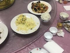 -宾朋海鲜特色美食餐厅·纯手工鲅鱼水饺(兴海路店)