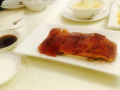 烤乳猪-新斗记·新派老粤菜(海上世界店)