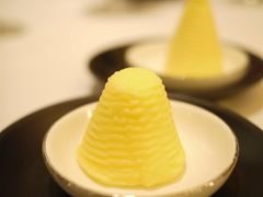 有盐+无盐牛油-Caprice(香港四季酒店)