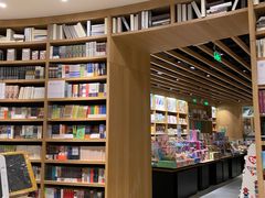 -覔书店(壹方城店)
