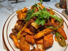 -纳鲁孜·新疆特色餐厅(上海悦荟广场店)