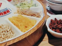 -怪噜范·老贵阳街头名小吃(汇金星力城店)