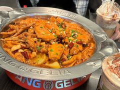 -胖哥俩肉蟹煲(湖滨银泰in77店)