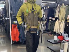 -迪卡侬(大英山店)