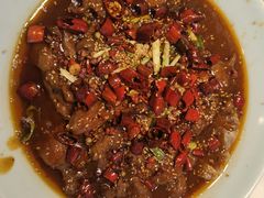 水煮牛肉-天外天烤鸭店(八角店)
