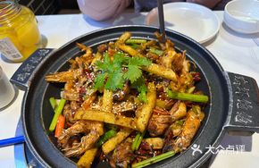 Chicken and Shrimp Combo Pot