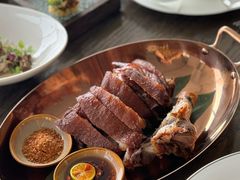 -蔚蓝阁餐厅·Brunch·牛排·威士忌·红酒