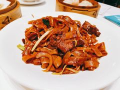 干炒牛河-稻香酒家·34年老字号·港式粤菜(汉街店)