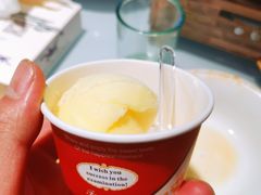 冰激凌-山里俏·地标皖南菜·屯溪臭鳜鱼(北城万达店)