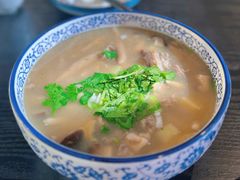 莜面鱼鱼羊肉汤-真食净香居·内蒙烧麦(亚运村店)