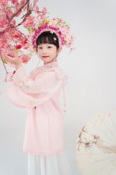 -米兰贝贝·高端儿童摄影旗舰店