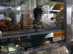 面包甜点陈列柜-老磁器口豆汁店(天坛店)