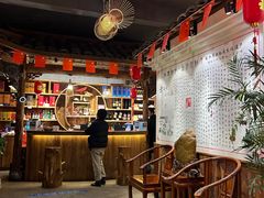 -头上红煨盐鸡·非遗院子餐厅