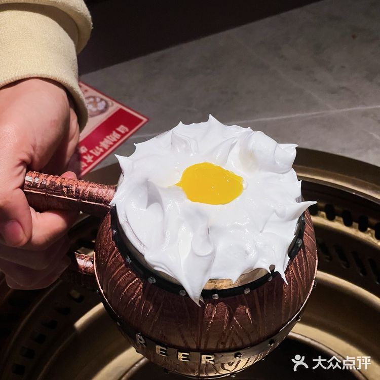 在揭阳🔻发现了懒癌星人烤肉店！全程帮烤！