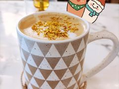 桂花乌龙拿铁-CA Patisserie法式甜品咖啡(恒隆广场店)