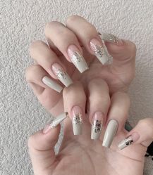 -悦指间美甲美睫
