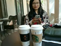 咖啡-星巴克臻选(广州沙面店)