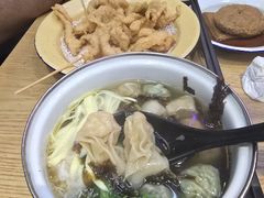-柴爿巷·香酥鸡&馄饨(复兴中路店)