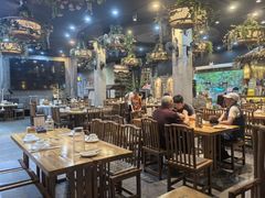 -花溪雨·森林餐厅(石基店)