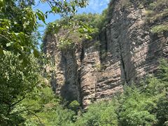 -龙潭大峡谷