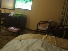 -丽江虎跳峡大酒店