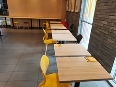 用餐区-麦当劳(石坝服务区店)
