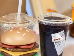 -星巴克(北京远大路金源燕莎店)