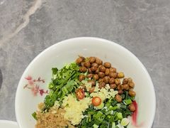 -忘情水鱼头·鲜鱼火锅(滨江中路店)