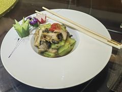 黄瓜拌海螺-中苑海韵