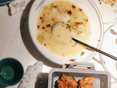 -荷塘秋月·本帮江浙菜(国权路店)