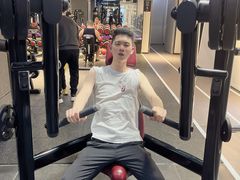 -一兆韦德健身(张杨路店)