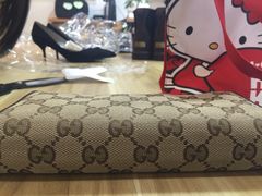 -爱革·奢品·鞋包·衣物·家居(博荟广场店)