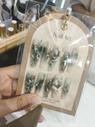 -U+nail优加专业美甲美睫