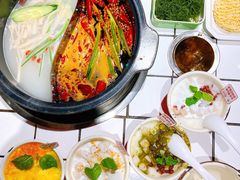 -九街淑芬掌中宝串串公司(两路金港国际店)