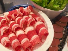 -海上明月海鲜火锅 鲜切牛肉