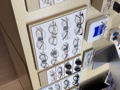 -鲸渝眼镜·浅目视光(春熙路店)