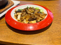 -赶海部落海鲜城(海阳路店)