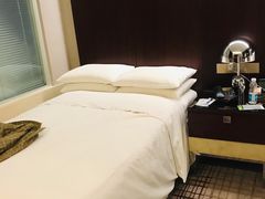 -上海龙之梦万丽酒店