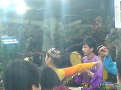 4-维吾尔餐厅(宜山路店)