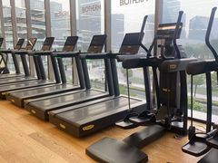 -Z&B Fitness Studio·Gym(前滩L+PLAZA店)