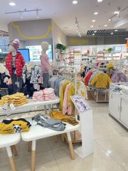 -孩子王(铁西万达店)