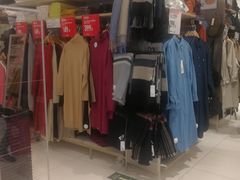 -优衣库(重庆沙坪坝印象汇店)