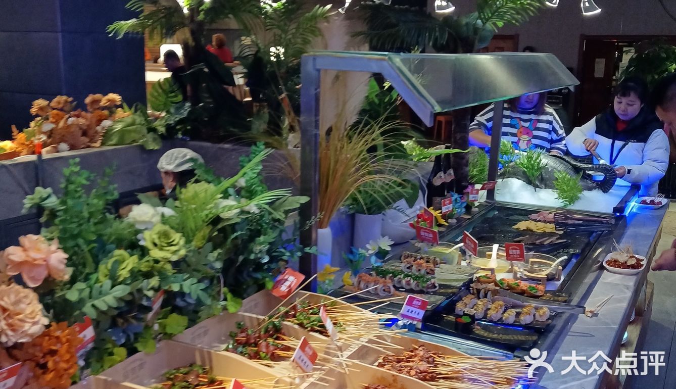 沈阳百元以里的自助餐，究竟有多好吃，天天爆满