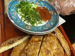 -乡村馕坑肉·烧烤·新疆菜·本地人更爱吃(阿勒泰首店)