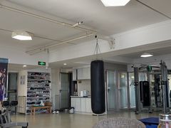 -中田健身工作室(珠江路地铁站店)