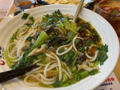 贵凤凰贵州羊杂粉-贵凤凰贵州米粉(望京店)
