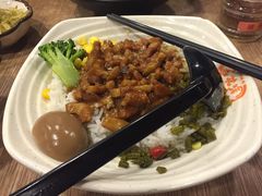 卤肉饭套餐-鑫花溪牛肉米粉(文星广场店)
