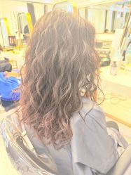 -镁连社·美联社