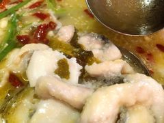 招牌酸菜鱼-丁哥·庐味鲜 土菜·20年老字号(世纪阳光花园店)